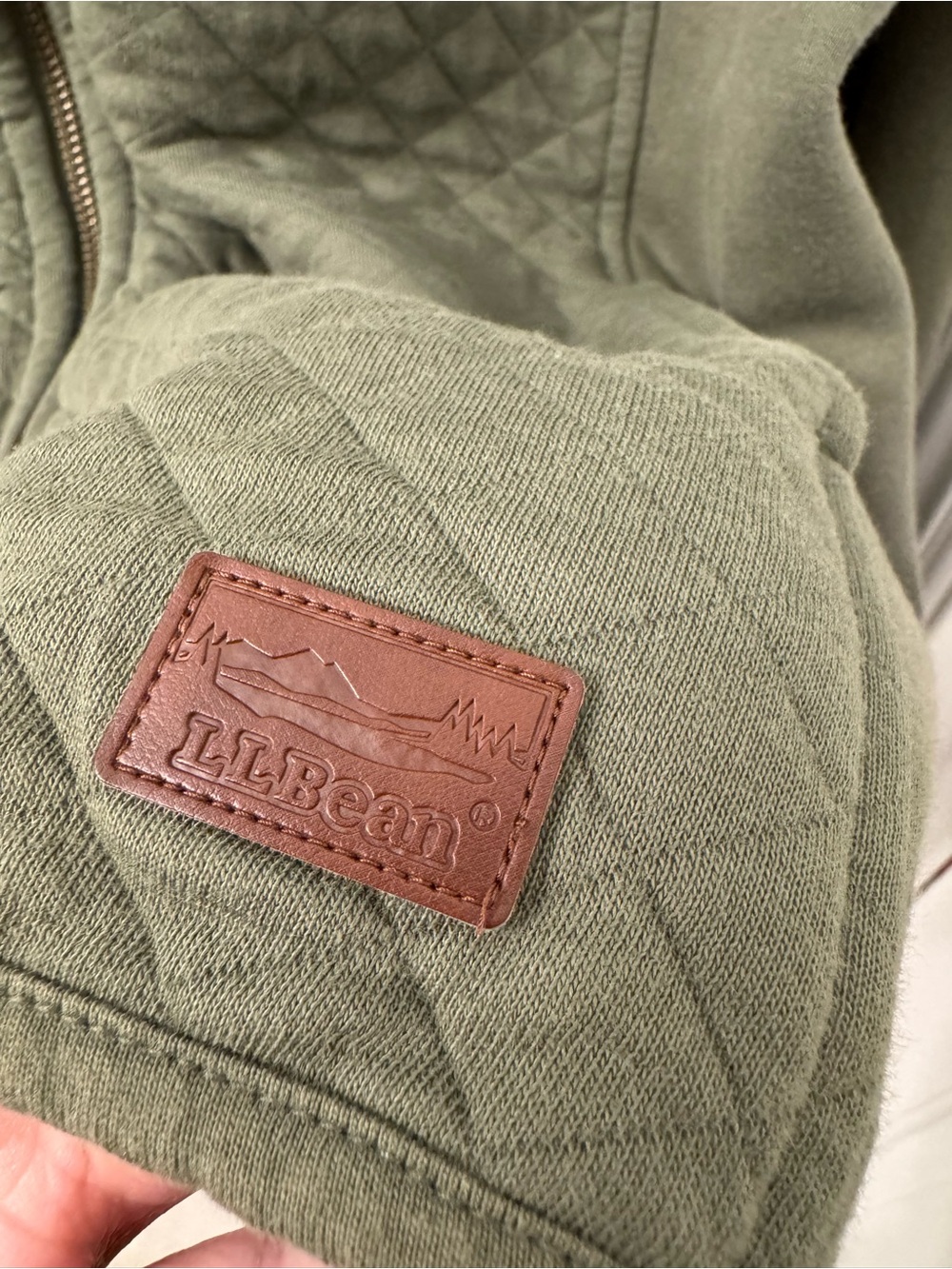 L.L. Bean Olive Green Quilted Hooded Jacket Women’s XL Zip Up Hoodie - Picture 2 of 6